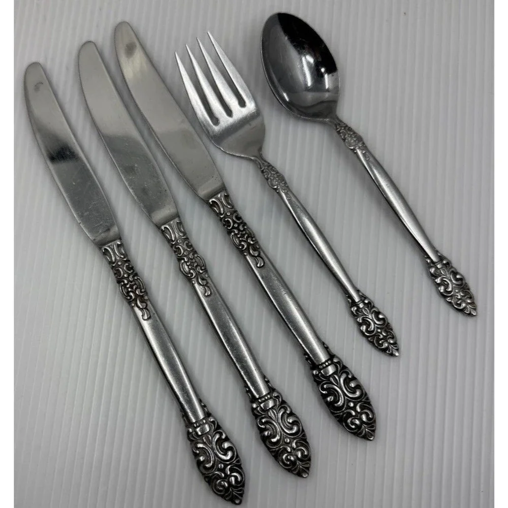 UNF86 Nordic Pattern Stainless Flatware Japan 3 Dinner Knives 1 Fork 1 Teaspoon